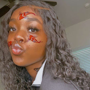 Meet your Posher, Jaya